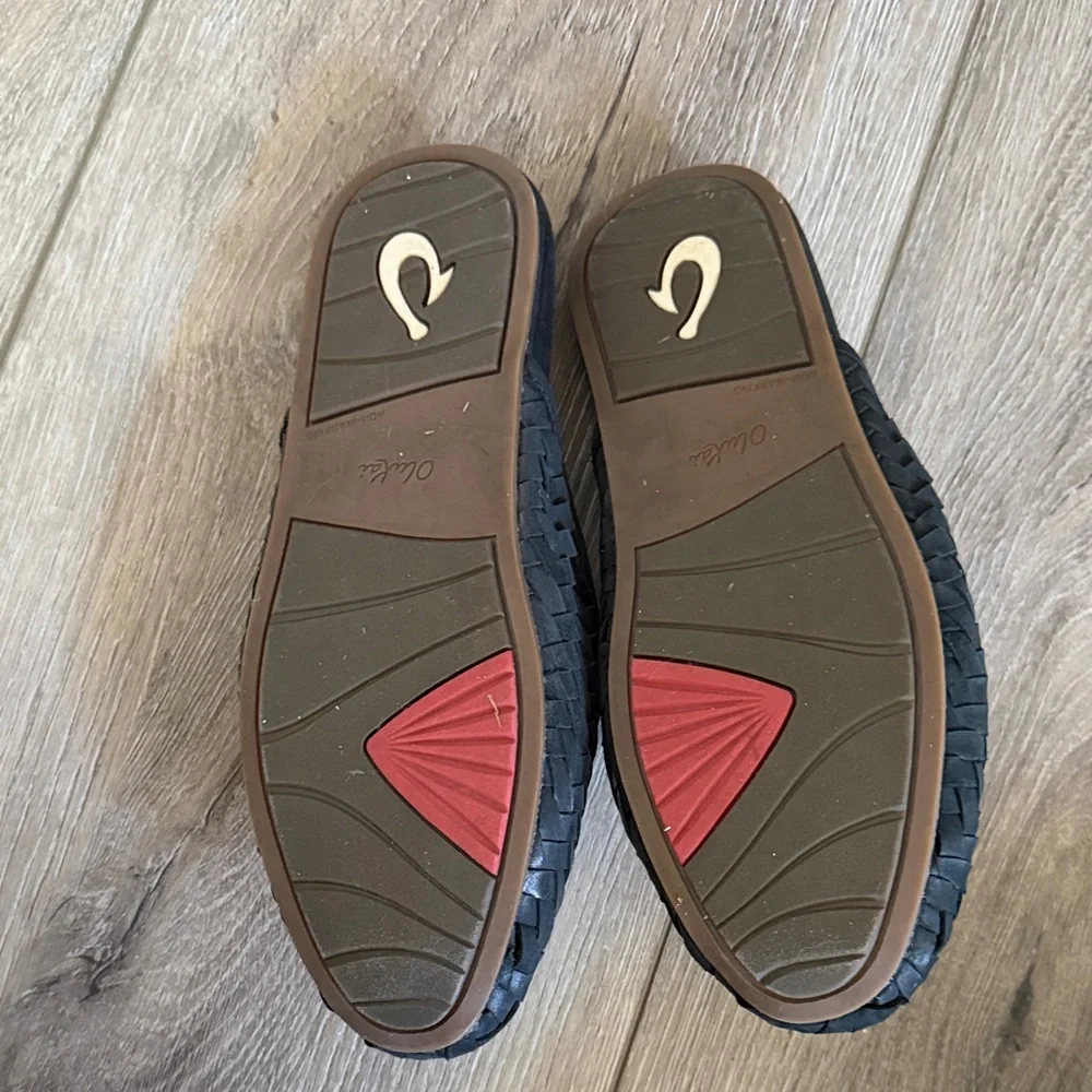 OluKai Black Woven Slip-On Loafers - Picture 2 of 4